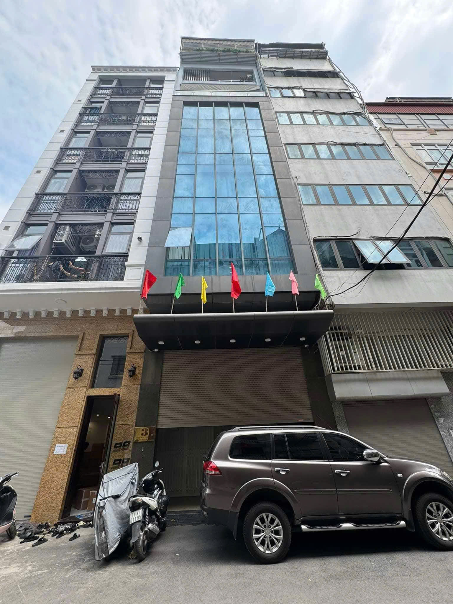 Bán tòa 7 tầng phố Thái Hà, Đống Đa 70m2 vỉa hè ô tô tránh kinh doanh đẹp giá 31 tỷ - Ảnh 2
